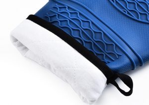 silicone oven mitts with quilted cotton lining