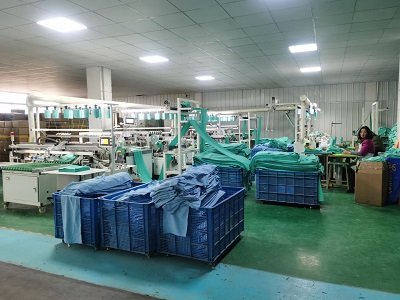 Automatic sewing machine for quality microfiber towels