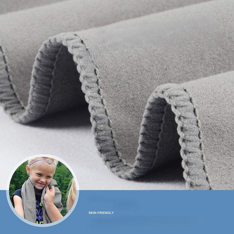 Lightweight microfiber beach towel for kids