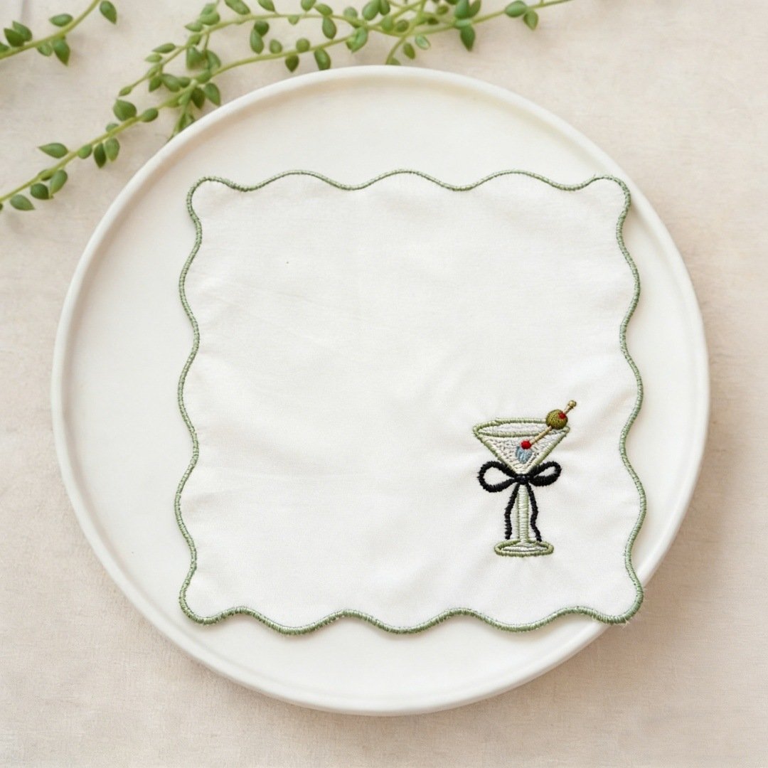 Custom embroidered kitchen towels available for wholesale from Favor Houseware manufacturer China